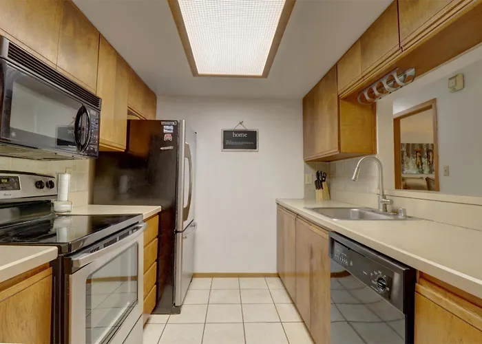 Apartment Vs348 Village Square 1br Pet Friendly *